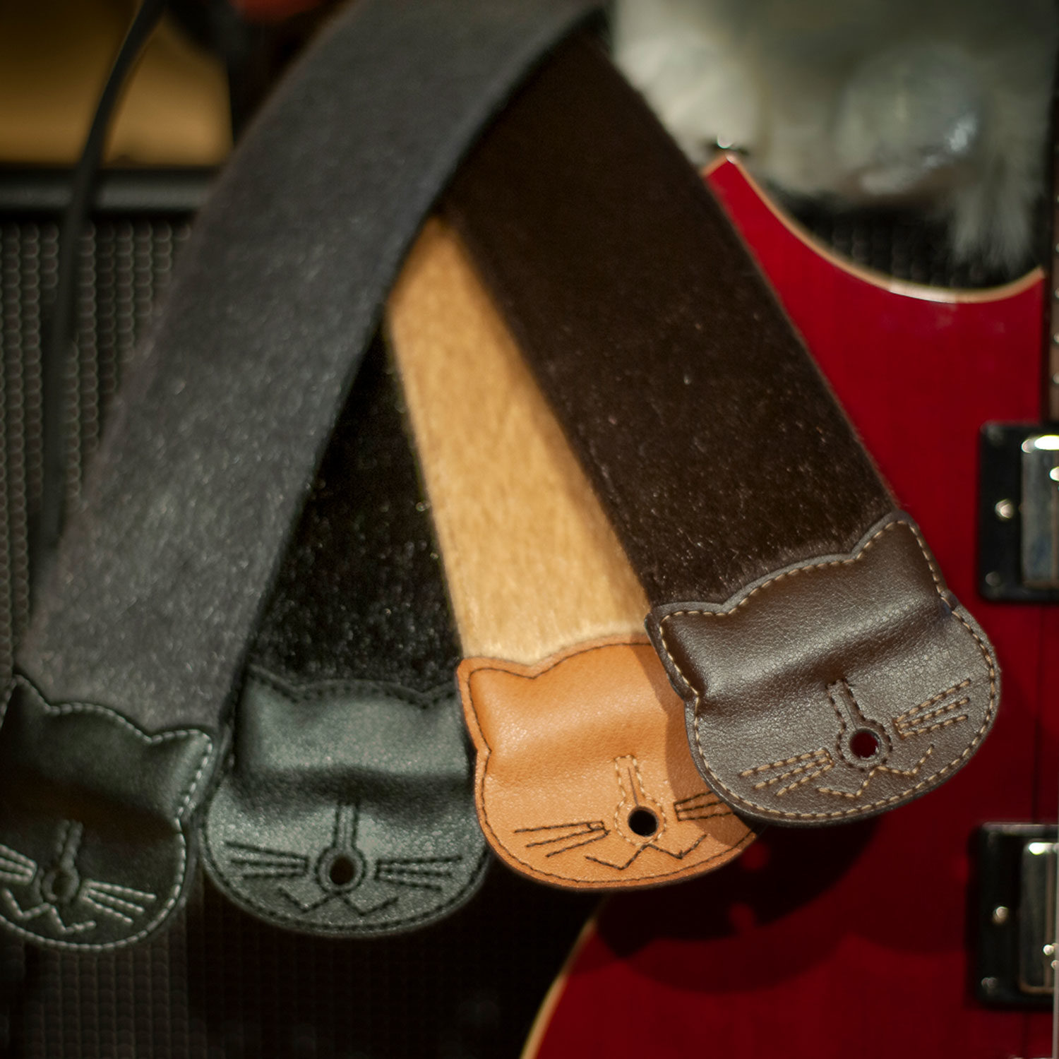 RightON-Guitar-Straps-MOFUNEKO-AMB-11